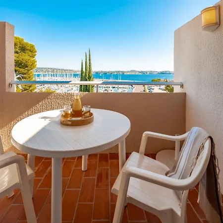 Pierre & Port Appart hôtel Bandol